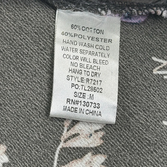 Umgee Womens Size Medium Cotton Blend Gray Floral Flowy Tunic Blouse Bell Sleeve - Picture 7 of 9